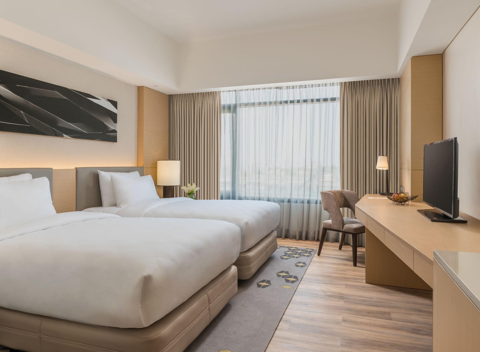 Seda Vertis North Quezón by Eksteriør bilde Deluxe Room